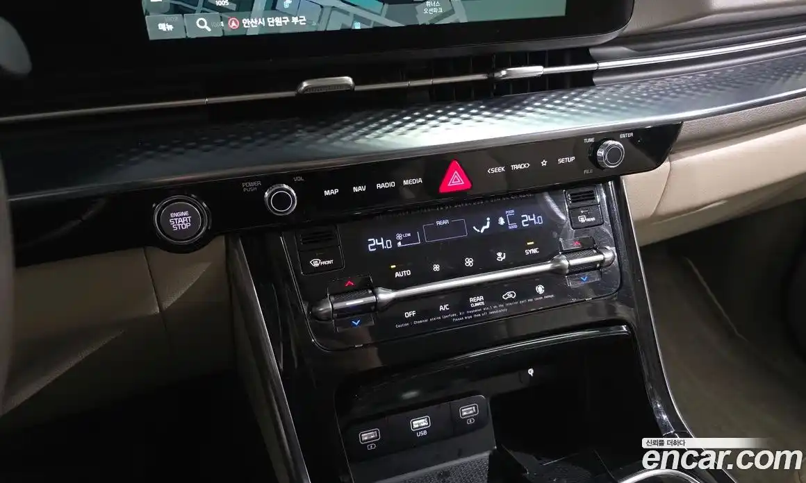 Kia Canival 2022 3.5 Автомат в Москве № 1128664, фото 17