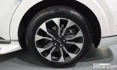 Kia Canival 2022 3.5 Автомат в Москве № 1128664, миниатюра 5