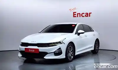 Kia K5, 2022