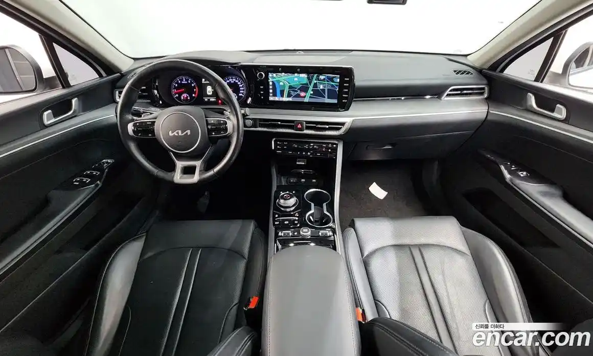 Kia K5 2022 2.0 гидро в Москве № 1128760, фото 7