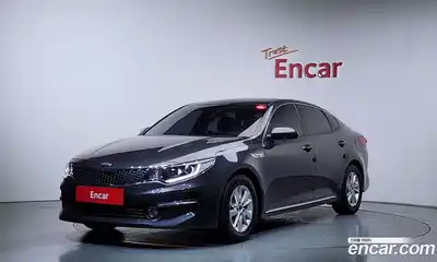 Kia K5, 2016