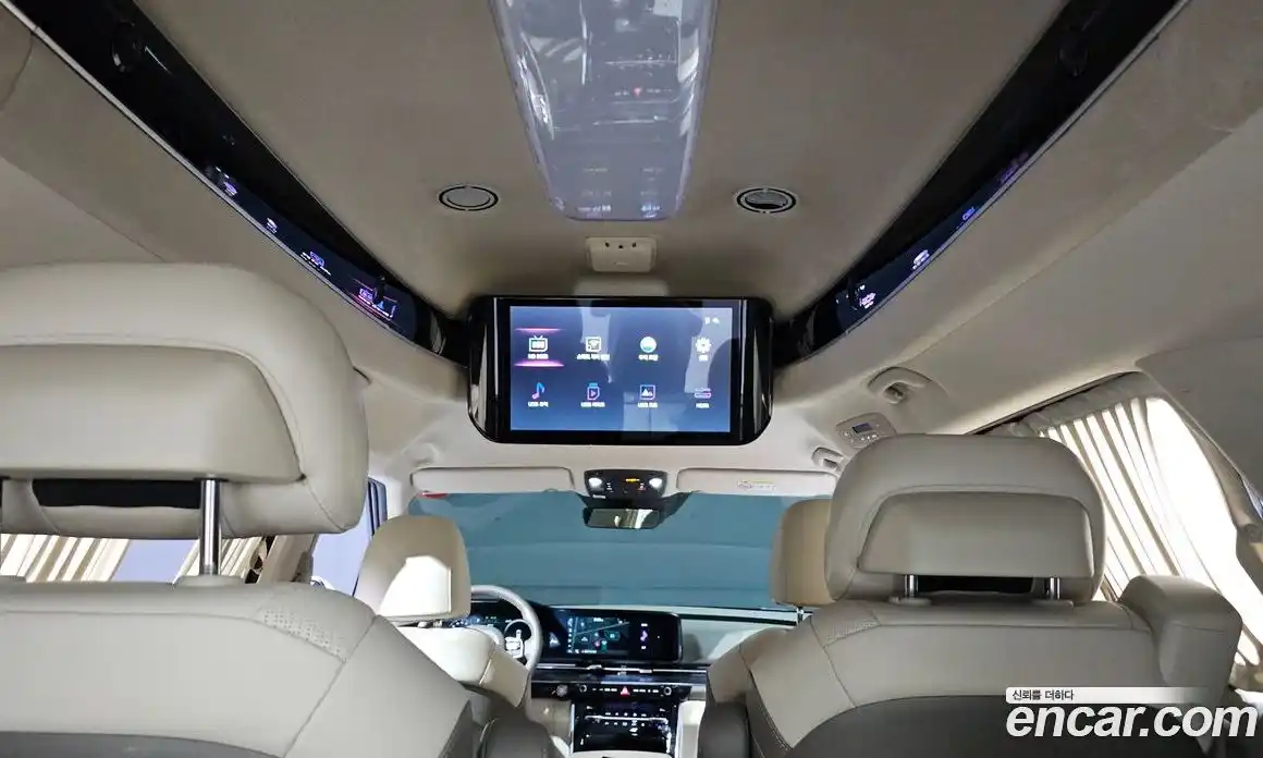 Kia Canival 2023 2.2 Автомат в Москве № 1128901, фото 19