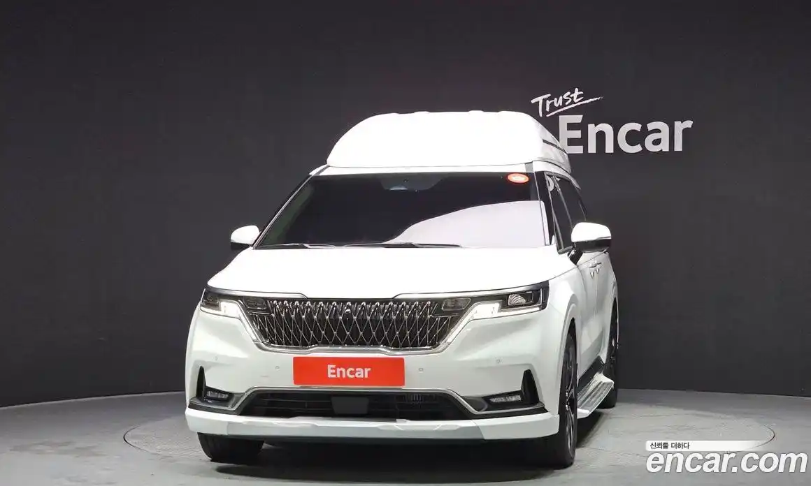 Kia Canival 2023 2.2 Автомат в Москве № 1128901, фото 3