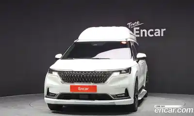 Kia Canival 2023 2.2 Автомат в Москве № 1128901, миниатюра 3