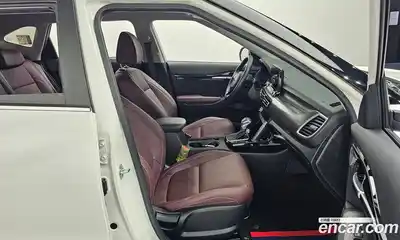 Kia Seltos 2021 1.6 Автомат в Москве № 1128931, миниатюра 10