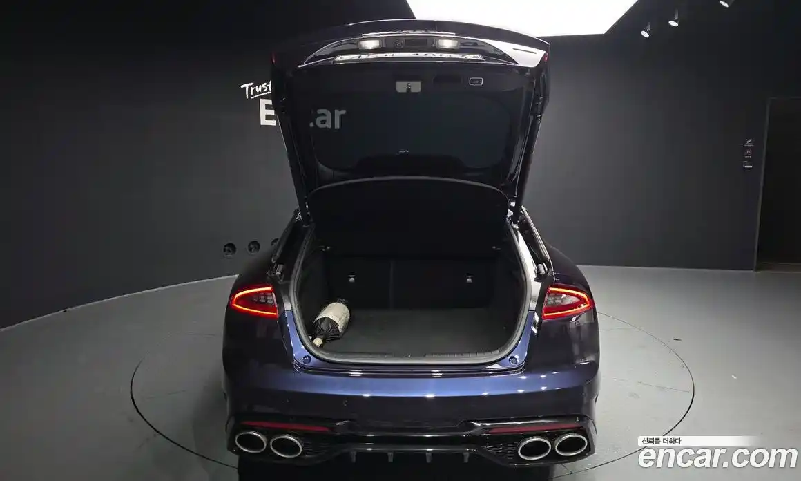 Kia Stinger 2019 2.0 Автомат в Москве № 1128984, фото 20