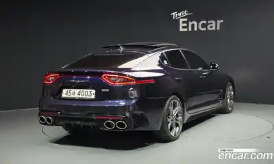 Kia Stinger 2019 2.0 Автомат в Москве № 1128984, миниатюра 2