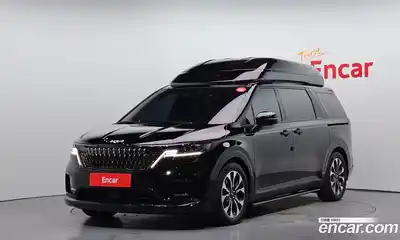 Kia Canival Gasoline 9-Seater Hi-Limousine Signature