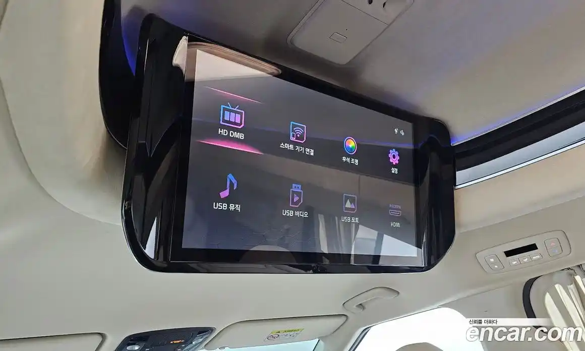 Kia Canival 2022 3.5 Автомат в Москве № 1128993, фото 16