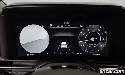 Kia Canival 2022 3.5 Автомат в Москве № 1128993, миниатюра 8