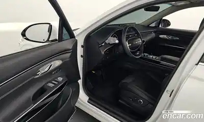 Genesis GV70 2024 2.5 Автомат в Москве № 1129136, миниатюра 11