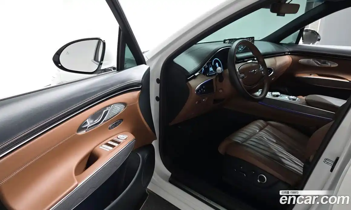 Genesis GV70 2022 2.5 Автомат в Москве № 1129149, фото 11