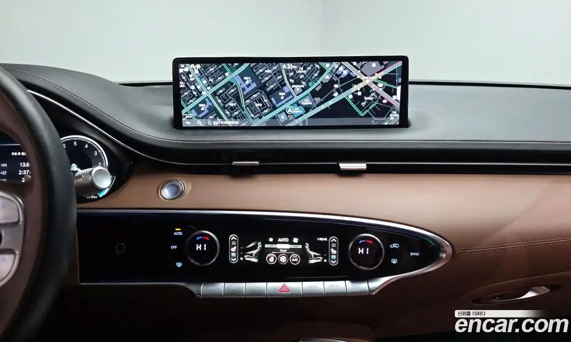 Genesis GV70 2022 2.5 Автомат в Москве № 1129149, фото 14