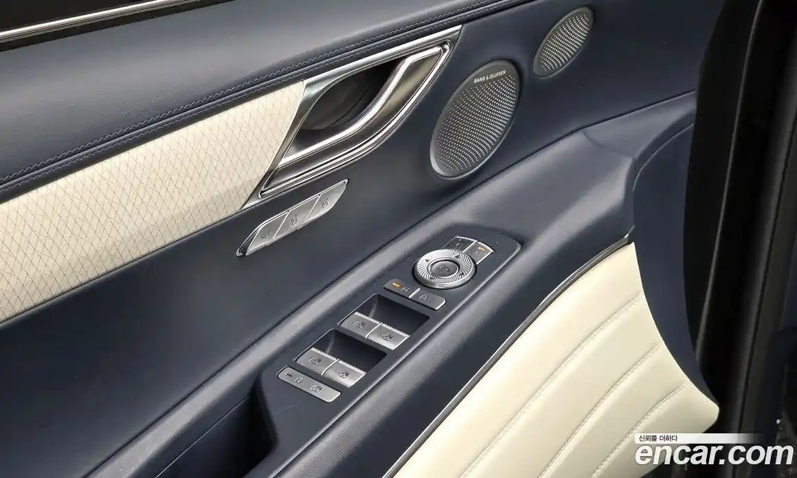 Genesis GV80 2024 2.5 Классический в Москве № 1129170, фото 17