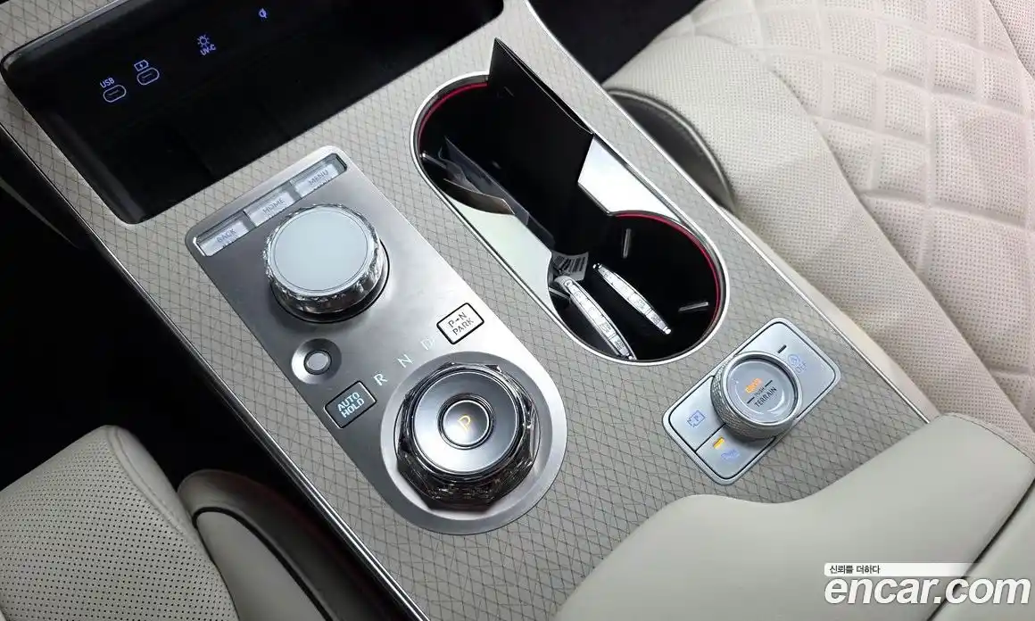 Genesis GV80 2024 2.5 Классический в Москве № 1129170, фото 9