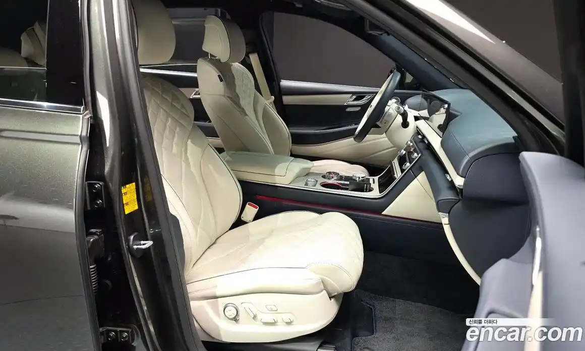 Genesis GV80 2024 2.5 Классический в Москве № 1129170, фото 10