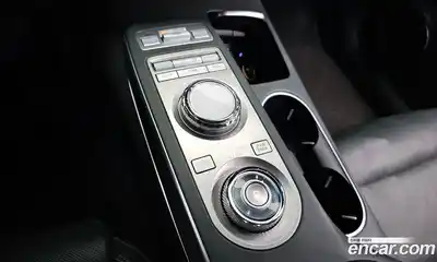 Genesis GV70 2024 2.5 Автомат в Москве № 1129194, миниатюра 9