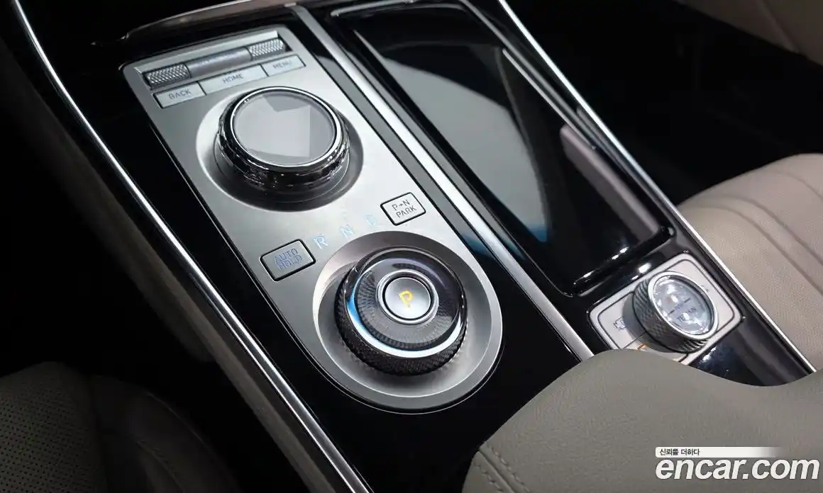 Genesis GV80 2023 3.0 Автомат в Москве № 1129252, фото 9