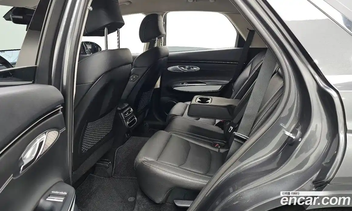 Genesis GV70 2021 2.5 Автомат в Москве № 1129299, фото 11