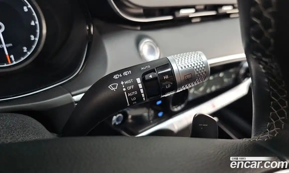 Genesis GV70 2021 2.5 Автомат в Москве № 1129299, фото 17