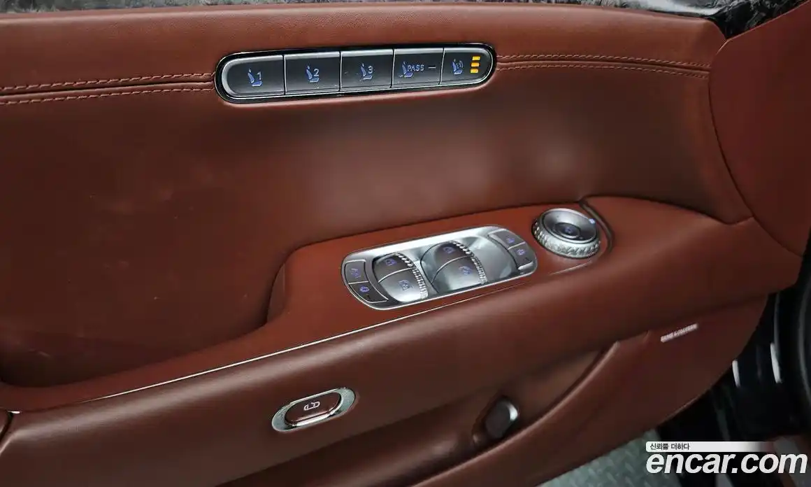 Genesis G90 2022 3.5 Классический в Москве № 1129307, фото 17