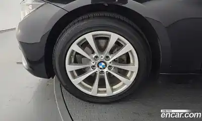 BMW 3-Series 2017 2.0 гидро в Москве № 1131428, миниатюра 5