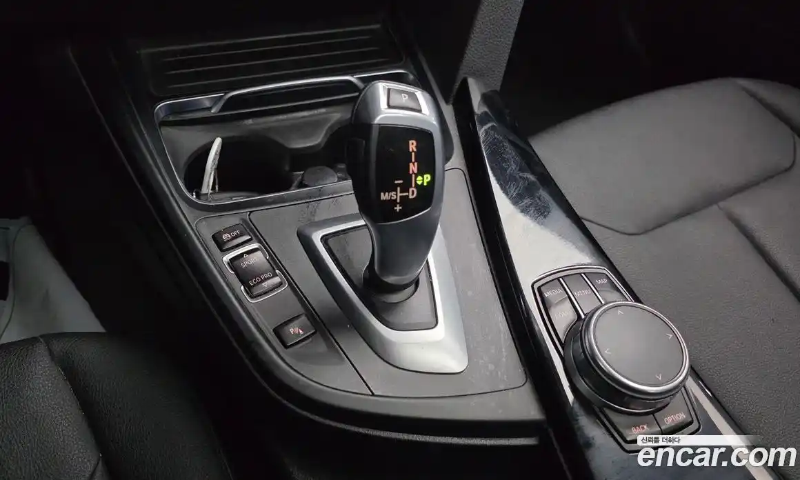 BMW 3-Series 2017 2.0 гидро в Москве № 1131428, фото 9