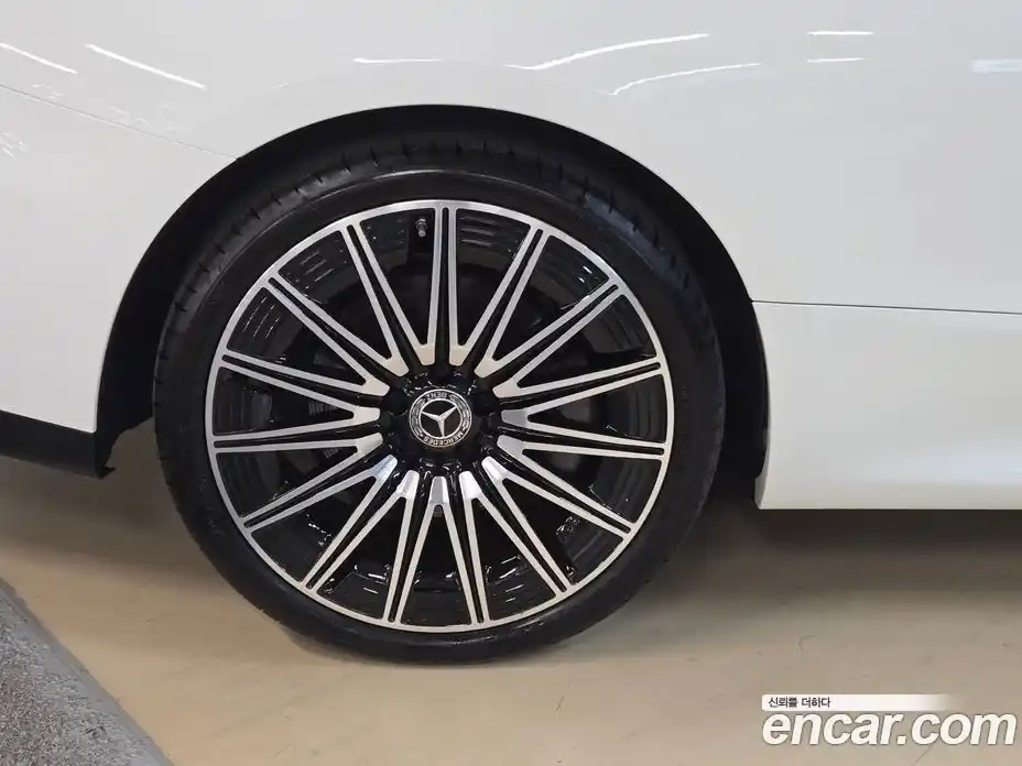 Mercedes-Benz CLE-Class 2024 3.0 Автомат в Москве № 1131464, фото 18