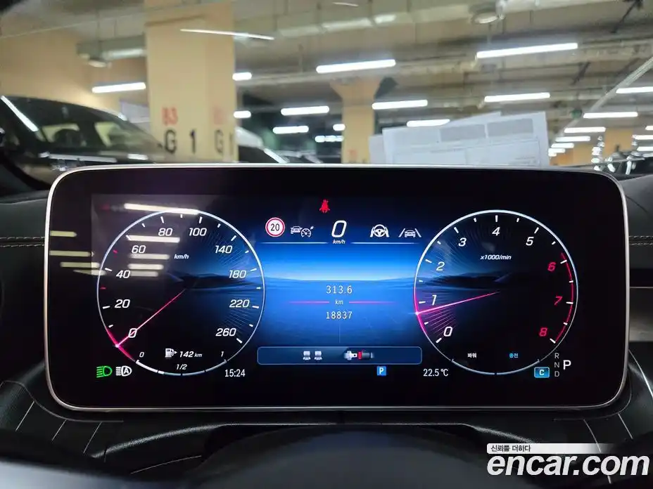 Mercedes-Benz CLE-Class 2024 3.0 Автомат в Москве № 1131464, фото 9