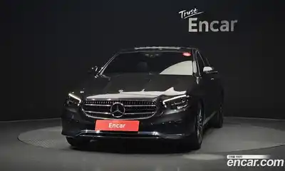 Mercedes-Benz E-Class 2021 2.0 гидро, миниатюра 3
