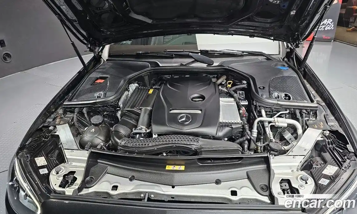 Mercedes-Benz E-Class 2021 2.0 гидро, фото 6