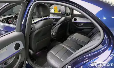 Mercedes-Benz E-Class 2020 2.0 гидро в Москве № 1131829, миниатюра 11