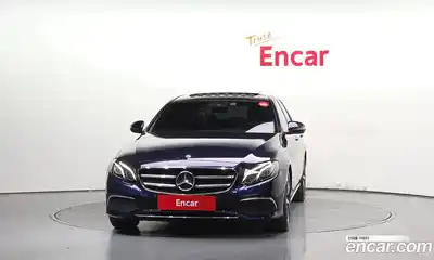 Mercedes-Benz E-Class 2020 2.0 гидро в Москве № 1131829, миниатюра 3
