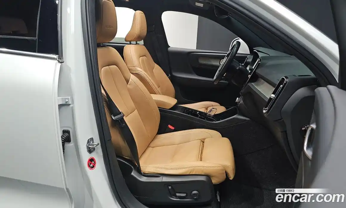 Volvo XC40 2019 2.0 гидро в Москве № 1132774, фото 10