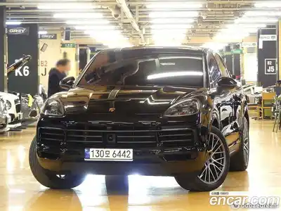 Porsche Cayenne 2023 3.0 гидро в Москве № 1132901, миниатюра 3