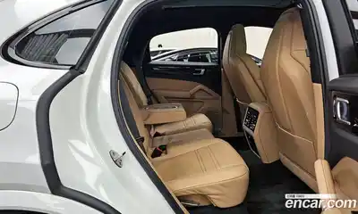 Porsche Cayenne 2021 3.0 гидро в Москве № 1134492, миниатюра 12