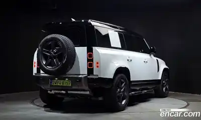 Land Rover Defender 2025 3.0 гидро в Москве № 1135752, миниатюра 2