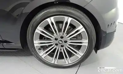 Land Rover Range-Rover 2023 4.4 гидро в Москве № 1136105, миниатюра 5
