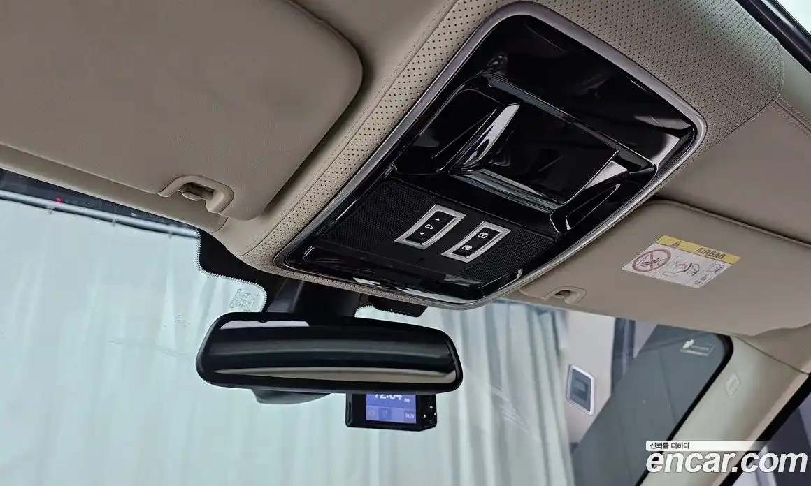 Land Rover Range-Rover 2015 4.4 гидро в Москве № 1136978, фото 17