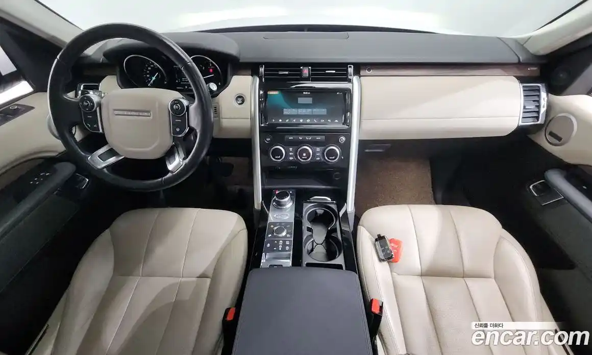 Land Rover Discovery 2017 3.0 гидро в Москве № 1137524, фото 7