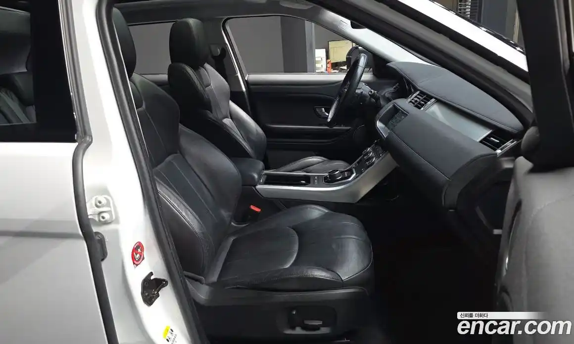 Land Rover Range-Rover Evoque 2017 2.0 гидро в Москве № 1137644, фото 11