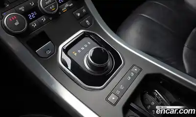 Land Rover Range-Rover Evoque 2017 2.0 гидро в Москве № 1137644, миниатюра 9