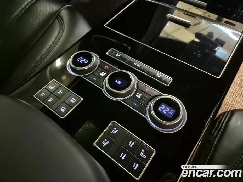 Land Rover Range-Rover 2014 5.0 гидро в Москве № 1137737, фото 17