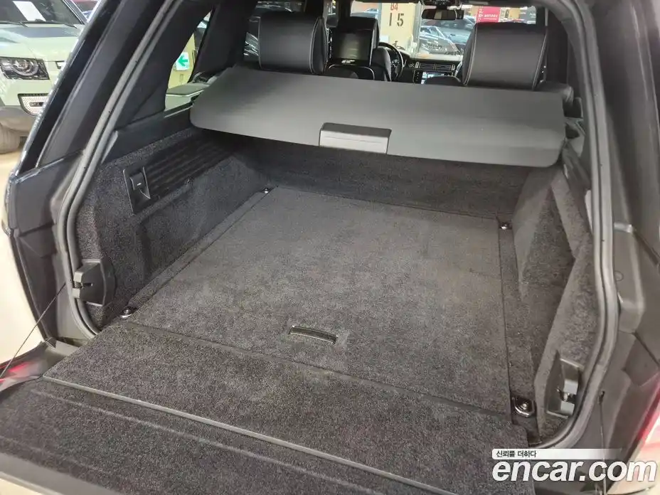 Land Rover Range-Rover 2014 5.0 гидро в Москве № 1137737, фото 18