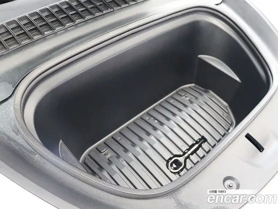 Tesla Model Y 2023 гидро в Москве № 1138591, фото 6