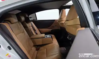 Lexus ES 2018 2.5 гидро в Москве № 1138665, миниатюра 12