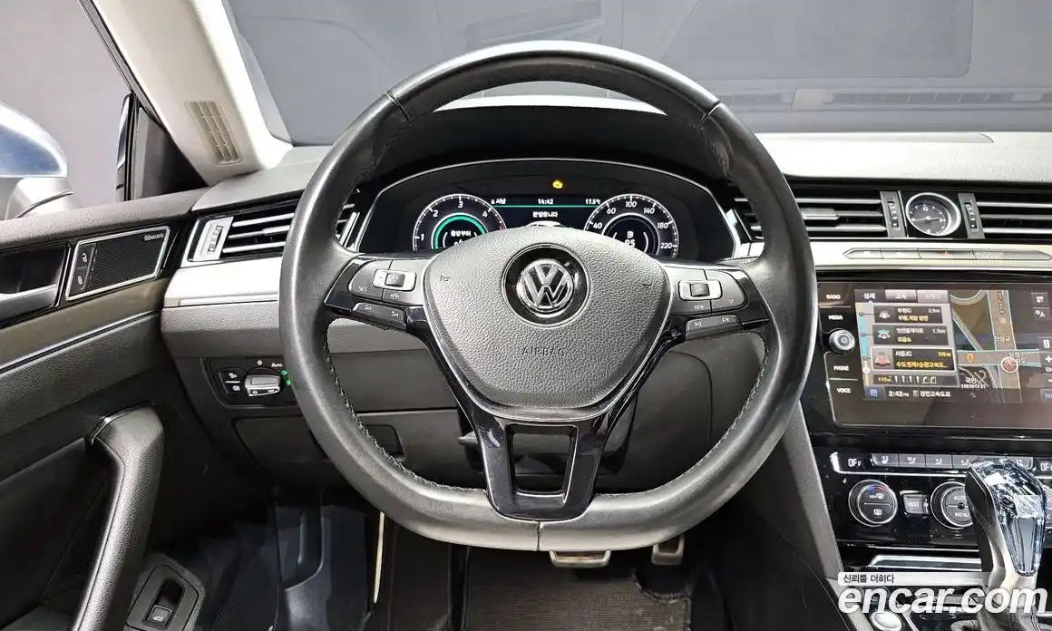 Volkswagen Arteon 2019 2.0 гидро в Москве № 1139056, фото 13