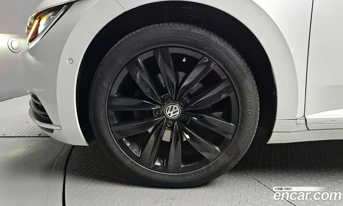 Volkswagen Arteon 2019 2.0 гидро в Москве № 1139056, фото 5