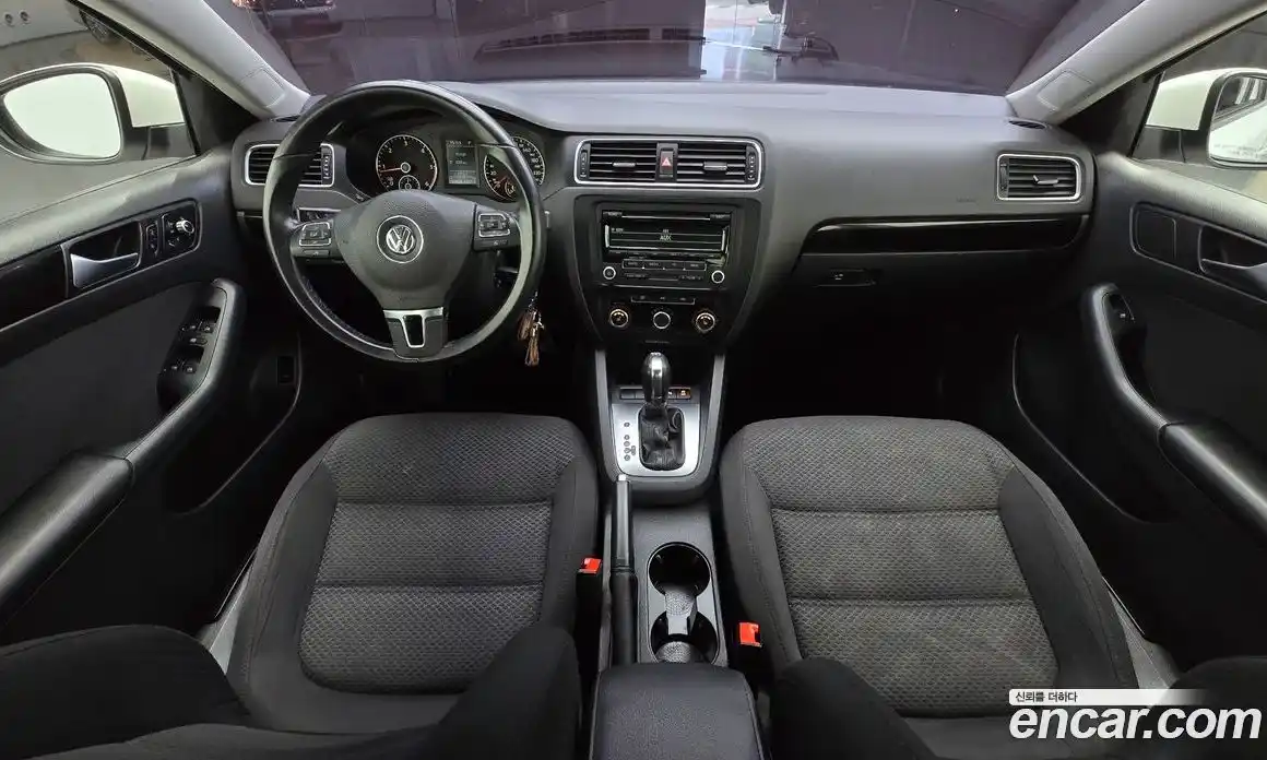 Volkswagen Jetta 2014 1.6 гидро в Москве № 1139111, фото 7