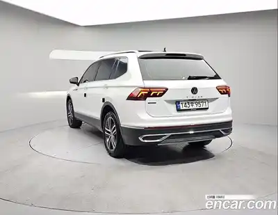 Volkswagen Tiguan 2022 2.0 гидро в Москве № 1139153, миниатюра 2